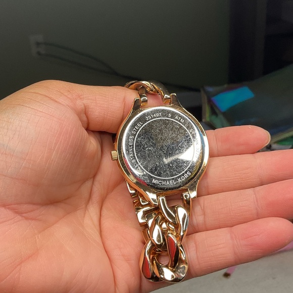 Michael Kors Slim Runway Rose Gold Watch - Picture 7 of 13